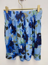 Load image into Gallery viewer, Amara shorts - 4 colours
