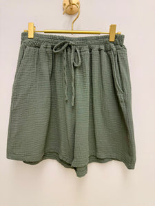 Zara shorts - 13 colours