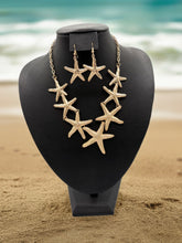 Load image into Gallery viewer, Starfish necklace set
