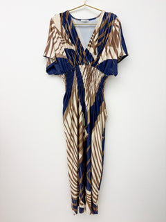 Load image into Gallery viewer, Caitlin dress
