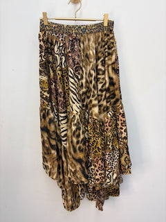 Load image into Gallery viewer, Clara skirt

