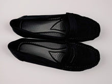 Load image into Gallery viewer, Laura loafers - black
