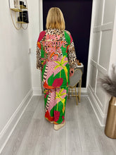 Load image into Gallery viewer, Shania cardigan
