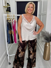 Load image into Gallery viewer, Minnie top - 8 colours
