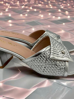 Load image into Gallery viewer, Isobel heels - silver
