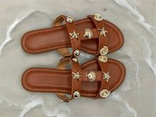 Load image into Gallery viewer, Bali Sandals - Tan
