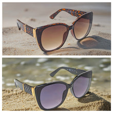 Load image into Gallery viewer, Erin Sunglasses - 2 colours
