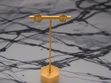 Load image into Gallery viewer, Emily Earrings
