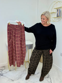 Load image into Gallery viewer, Nina trousers
