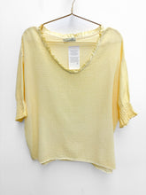 Load image into Gallery viewer, Polly top - 8 colours
