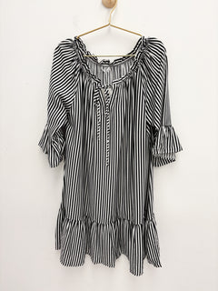 Load image into Gallery viewer, Shirley dress - 2 sizes
