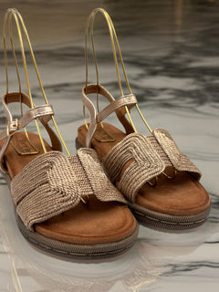 Load image into Gallery viewer, Oasis Sandals - Rose Gold
