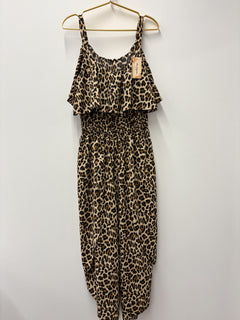 Load image into Gallery viewer, Petra jumpsuit
