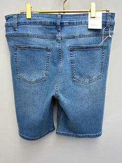Load image into Gallery viewer, Carina shorts. LAST PAIR
