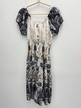 Load image into Gallery viewer, Olive dress - 4 colours

