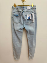 Load image into Gallery viewer, Bailey Jeans
