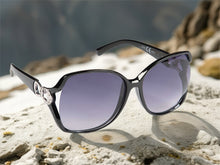 Load image into Gallery viewer, Lexie Sunglasses - 2 colours
