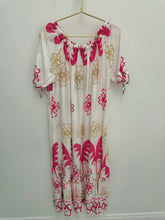 Load image into Gallery viewer, Julia dress - 5 colours
