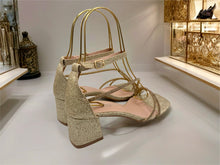 Load image into Gallery viewer, Glam heels
