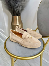 Load image into Gallery viewer, Briony loafers - Beige
