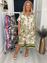 Load image into Gallery viewer, Jungle dress - 5 colours
