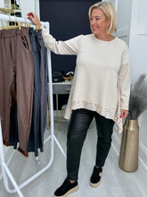 Load image into Gallery viewer, Joanne trousers - 4 colours
