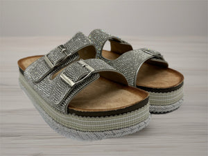 Maddy flatforms