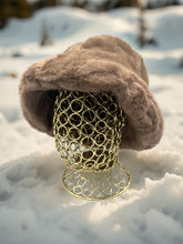 Load image into Gallery viewer, Bella hat - 5 Colours

