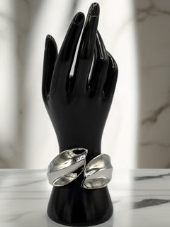 Load image into Gallery viewer, Heather Bangle
