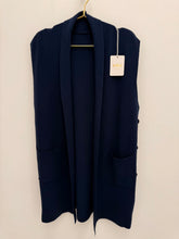 Load image into Gallery viewer, Jamie waistcoat - 5 colours
