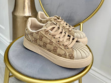 Load image into Gallery viewer, Georgie trainers
