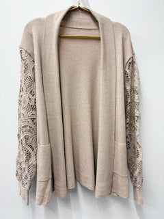 Load image into Gallery viewer, Becky cardigan
