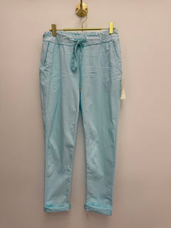 Load image into Gallery viewer, Scarlett magic trousers
