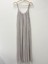 Load image into Gallery viewer, Paula dress
