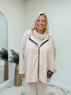 Load image into Gallery viewer, Sally jacket
