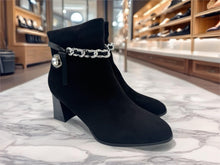 Load image into Gallery viewer, Isla boots
