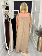 Load image into Gallery viewer, Jenna dress - 4 colours
