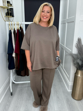 Load image into Gallery viewer, Abby co-ord - 6 colours
