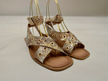 Load image into Gallery viewer, Sienna sandals
