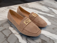 Load image into Gallery viewer, Vienna loafers
