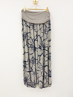 Load image into Gallery viewer, Martine trousers
