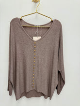 Load image into Gallery viewer, Elsa jumper - 11 colours
