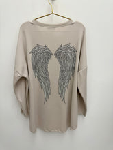 Load image into Gallery viewer, Wings top - 7 colours
