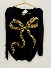 Load image into Gallery viewer, Stella jumper - 2 sizes, 2 colours
