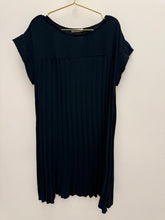 Load image into Gallery viewer, Cindy dress - 8 colours
