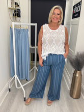 Load image into Gallery viewer, Karen trousers - 2 colours. LAST PAIR
