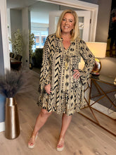Load image into Gallery viewer, Esme dress - 2 sizes
