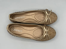 Load image into Gallery viewer, Lola ballet pumps - gold
