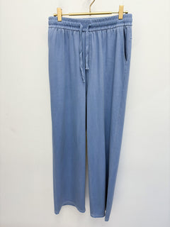Load image into Gallery viewer, Carrie trousers - 3 sizes
