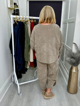 Load image into Gallery viewer, Tori co-ord - 7 colours
